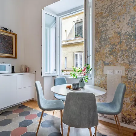 Apartment Iflat New Boutique In Rome's Heart Rome