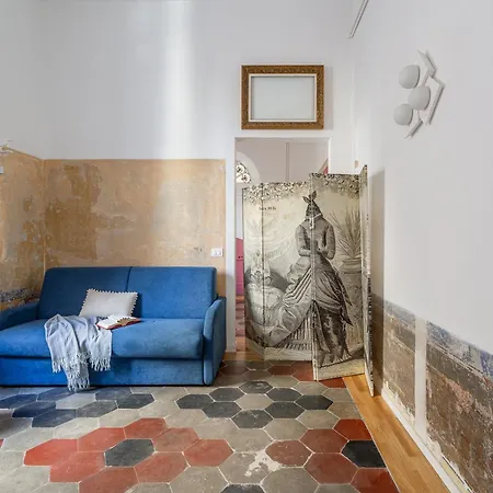 아파트 Iflat New Boutique In Rome's Heart